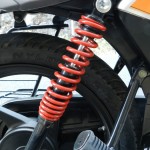 Mahindra 2 Wheelers Pantero : Coiled 5-step adjustable Rear Suspension